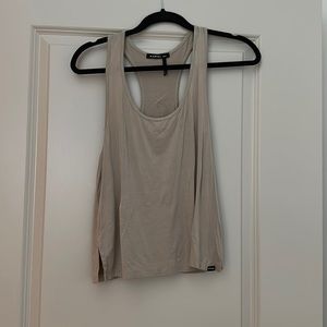 Koral tank